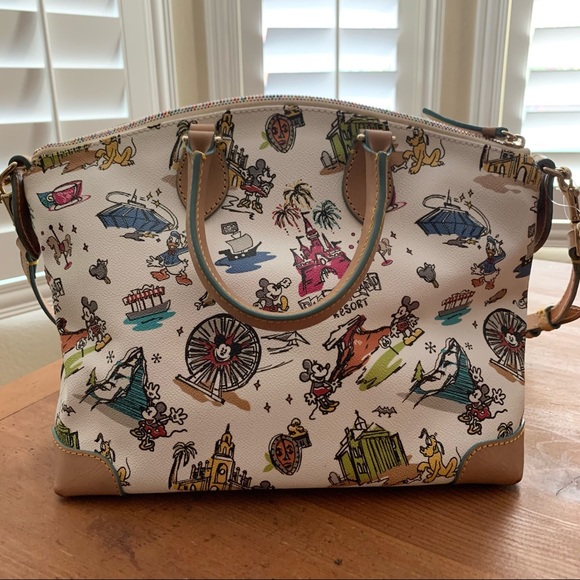 Like-new Disney Dooney & Bourke Disneyana satchel - Picture 13 of 13